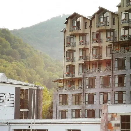Modern Apartment In Dilijan With Great View Exterior photo